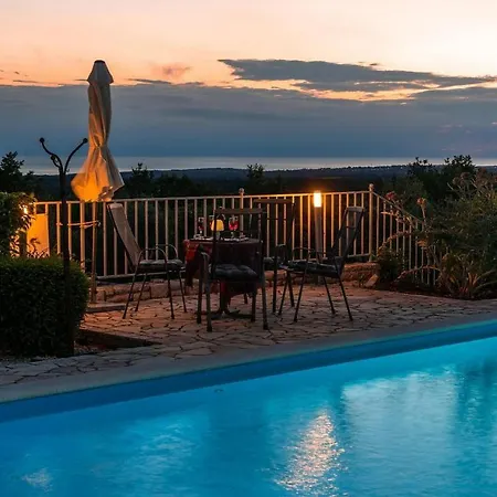 Prázdninový dům Nira