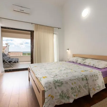 Nira Holiday home Visnjan