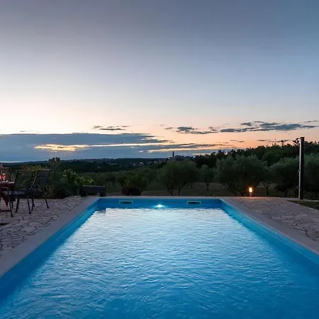 Prázdninový dům Nira