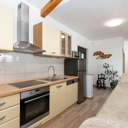 Nira Prázdninový dům Višnjan